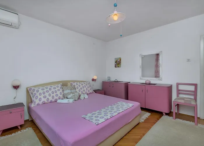 Apartment Manuela