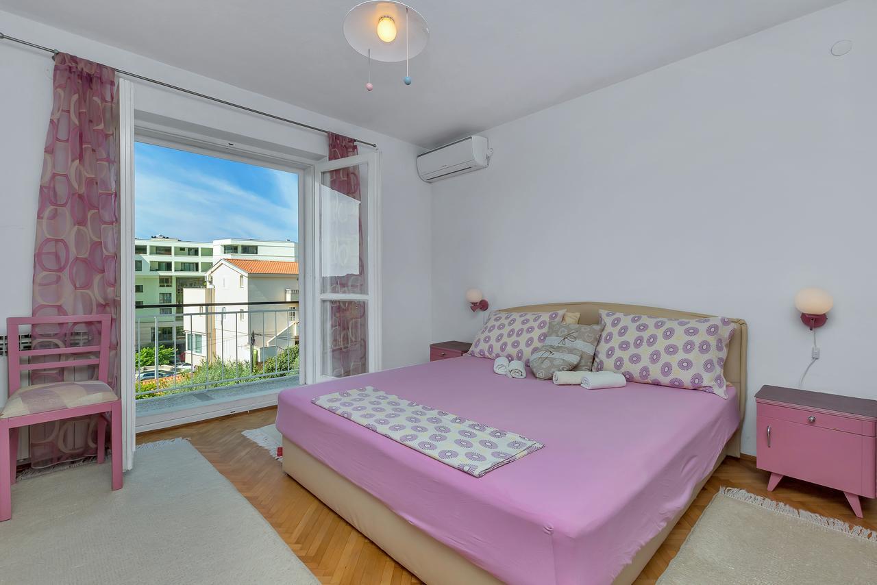 Apartment Manuela *